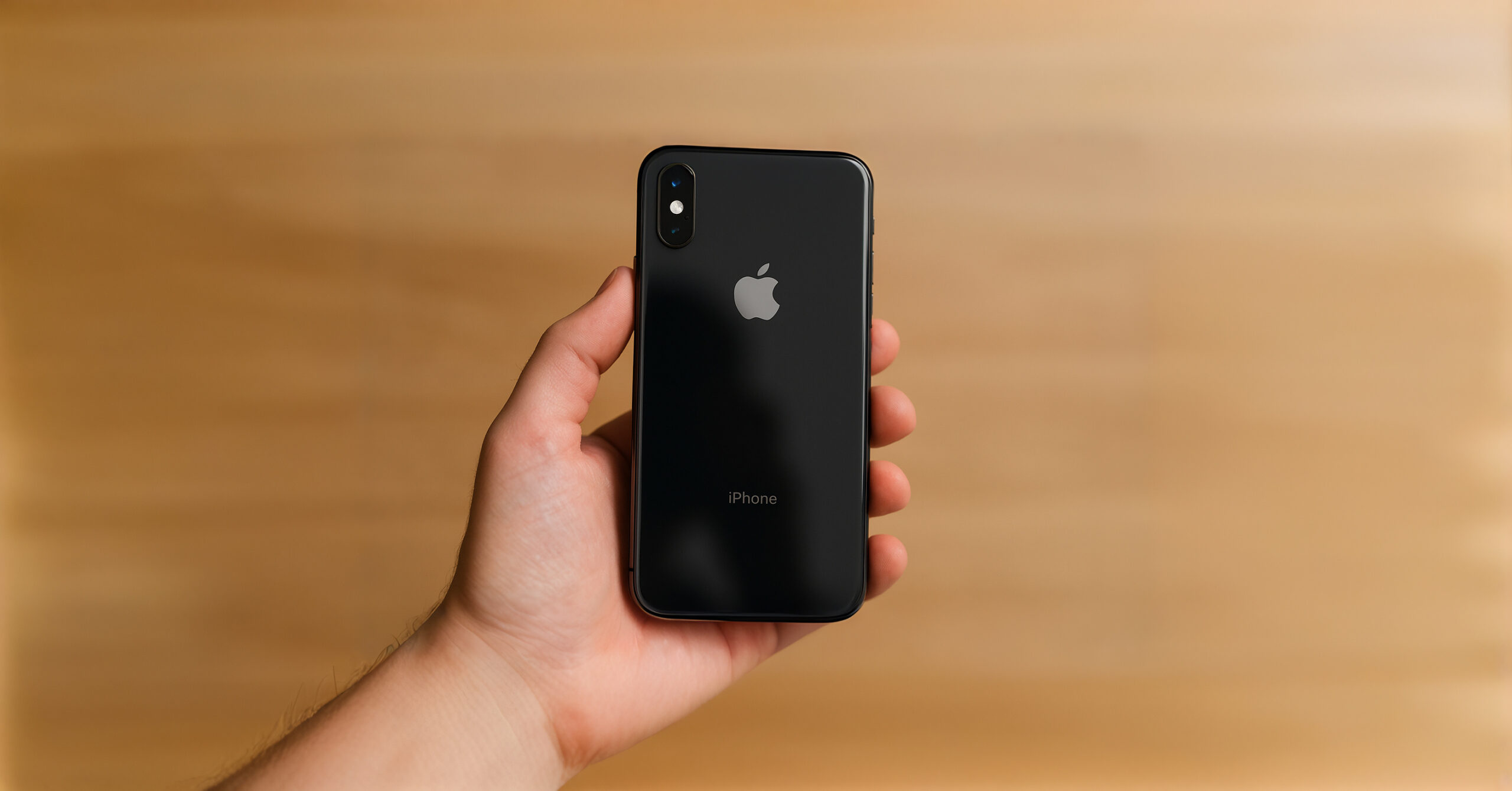 Lebih Murah dari iPhone SE Baru? Harga iPhone XS dan XS Max Second April 2025 Bikin Ngiler!