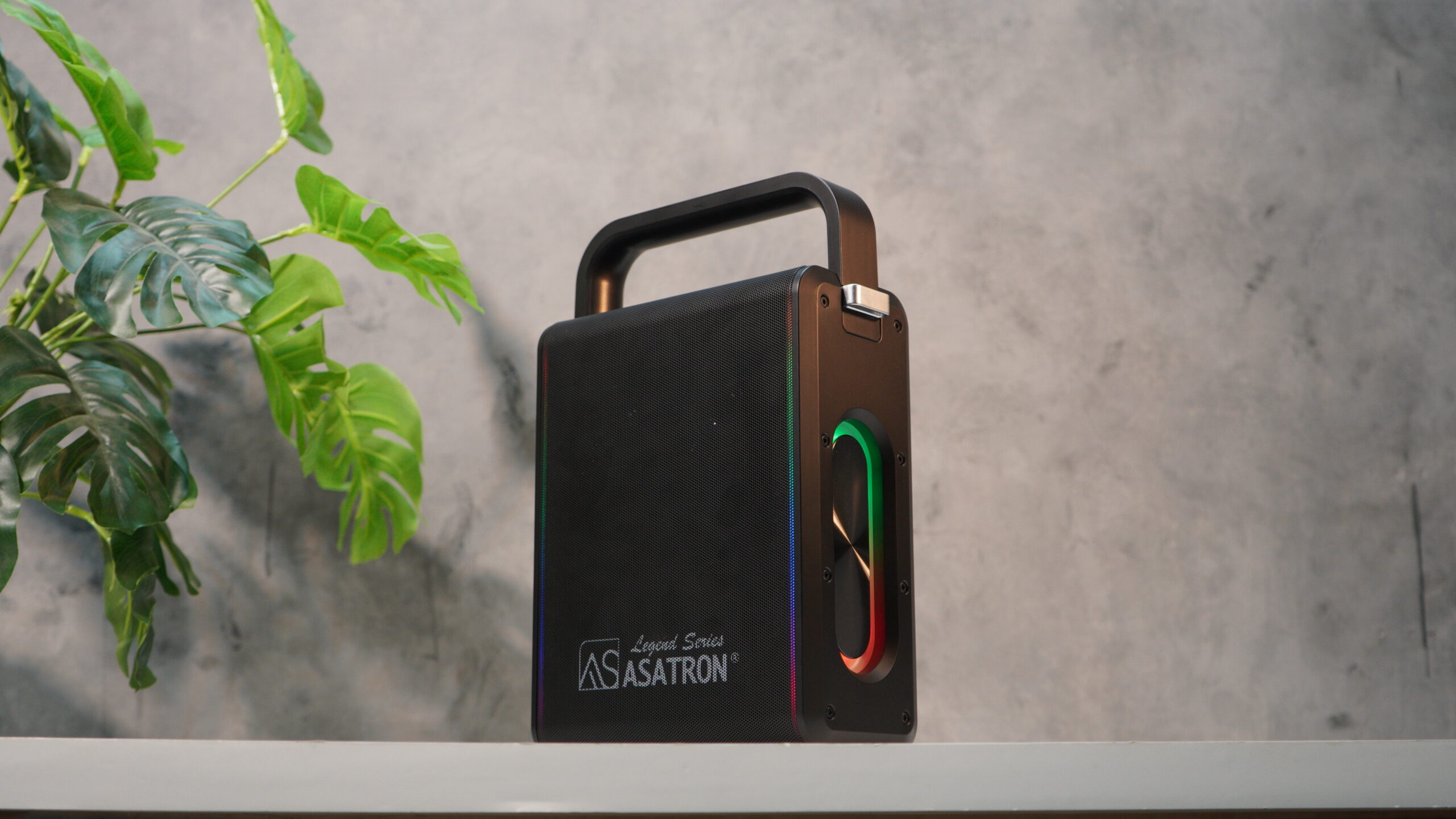 Asatron Legend L-0501: Speaker Party 1 Jutaan yang Suaranya Nggak Kaleng-Kaleng