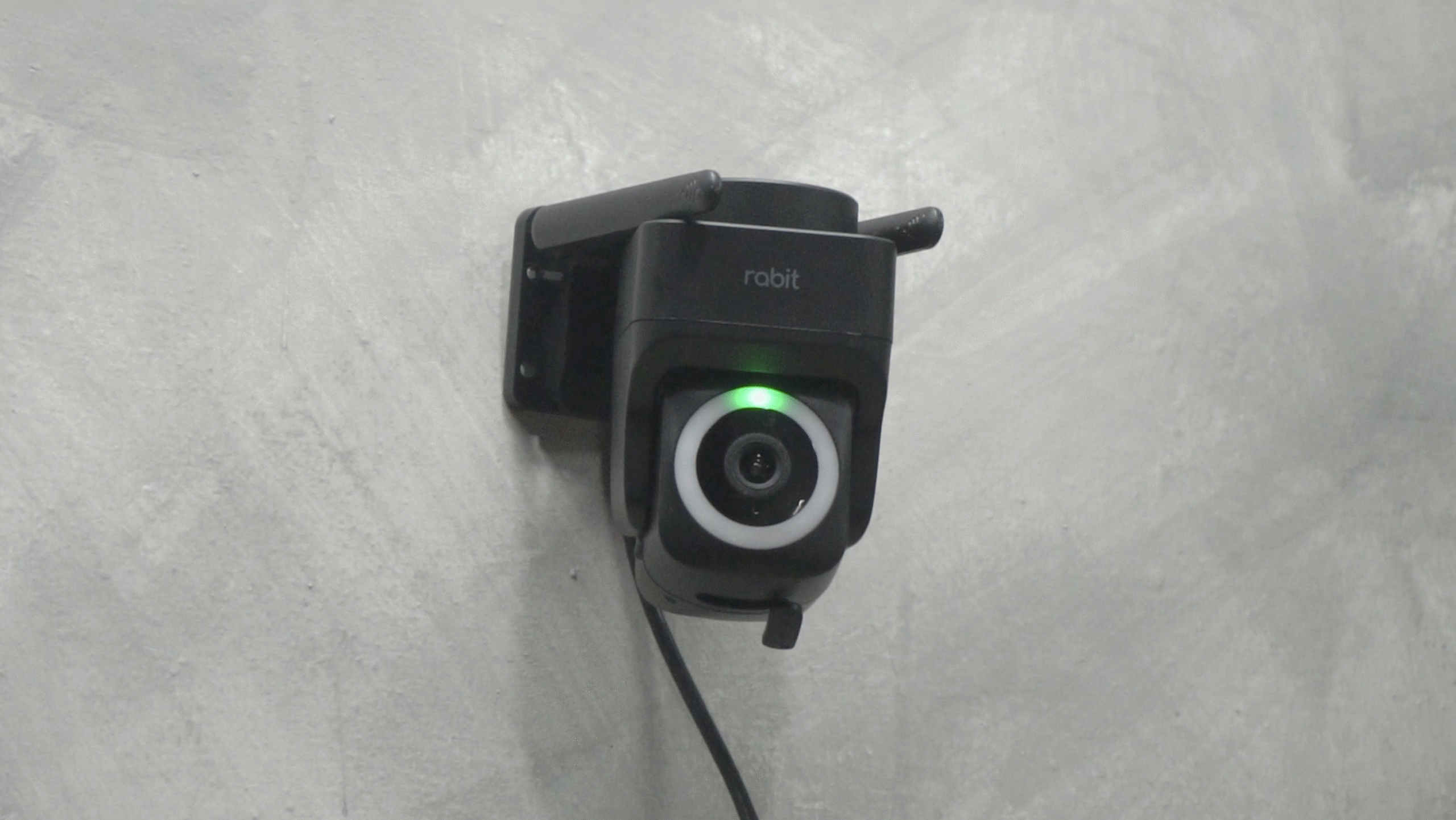 Smart CCTV 2K PTZ: Kamera Keamanan yang Serius, Tapi Gayanya Tetap Estetik