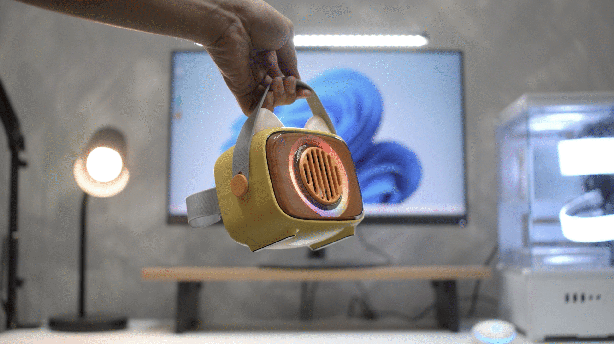 Mainan Mahal Minggir! Acome A18: Speaker Karaoke ‘Badak’ yang Bikin Anak Anteng & Dompet Seneng